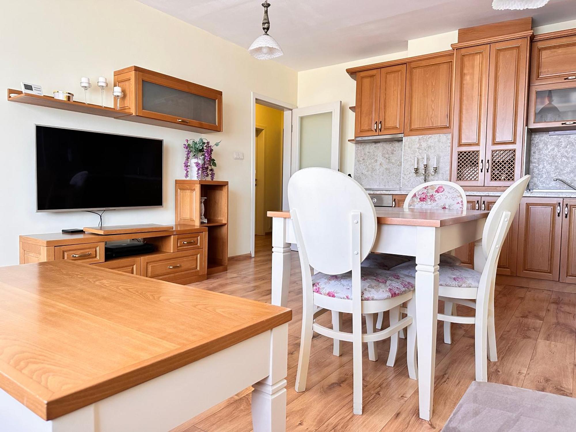Apartment Cite Jardin *