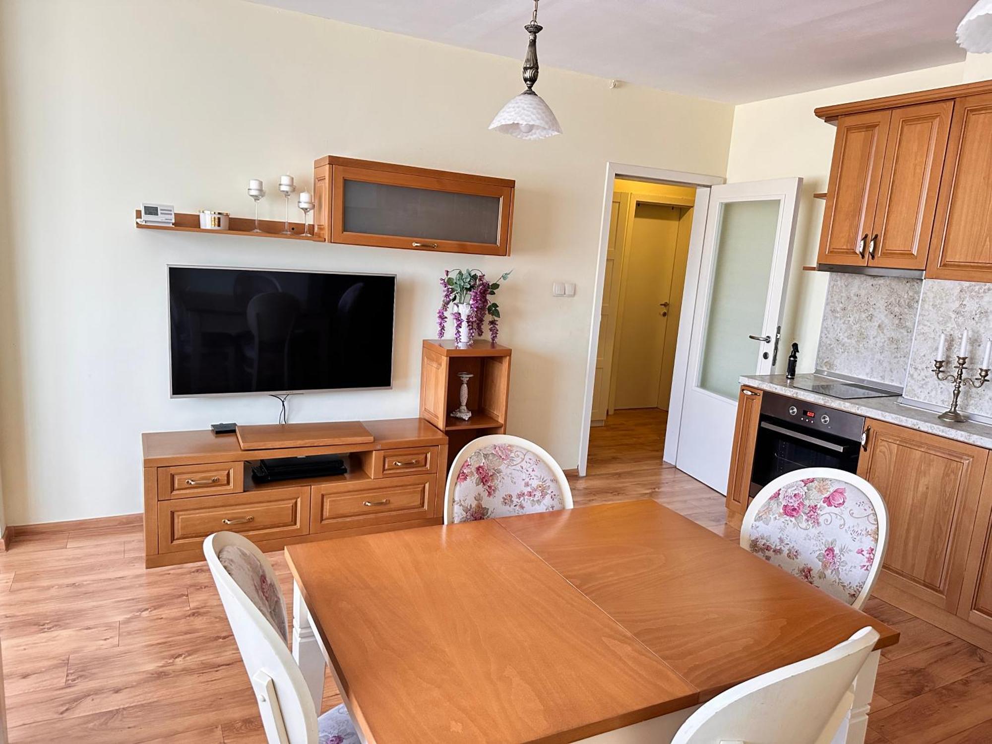 Cite Jardin Apartment